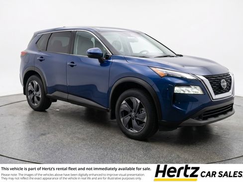 Used 2025 Nissan Rogue SV AWD/4WD image 1