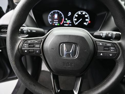 Used 2023 Honda HR-V LX image 10