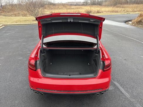 Used 2019 Audi S4 Premium Plus w/ Premium Plus Package image 26