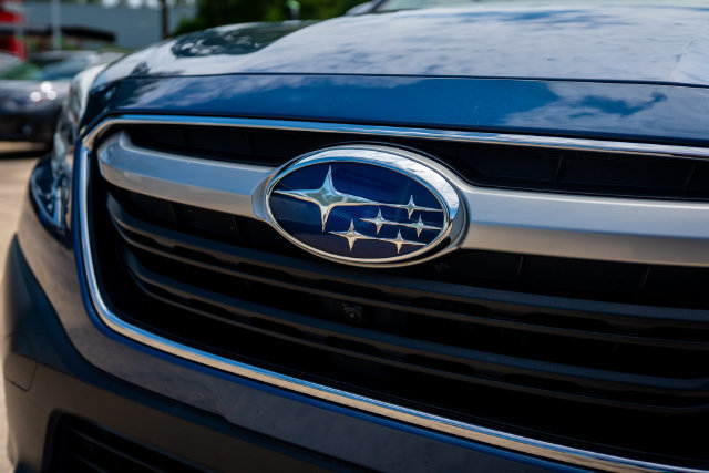 Used 2021 Subaru Outback Touring AWD/4WD image 13