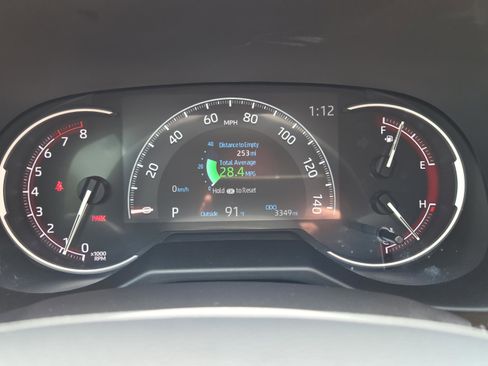 Certified 2025 Toyota RAV4 LE FWD image 23