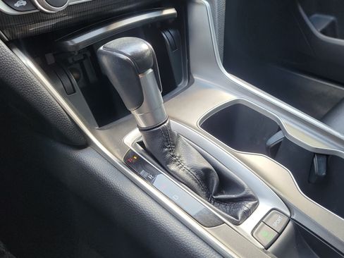 Used 2020 Honda Accord Sport image 29
