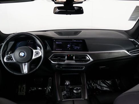Used 2023 BMW X5 M50i w/ Executive Package image 8