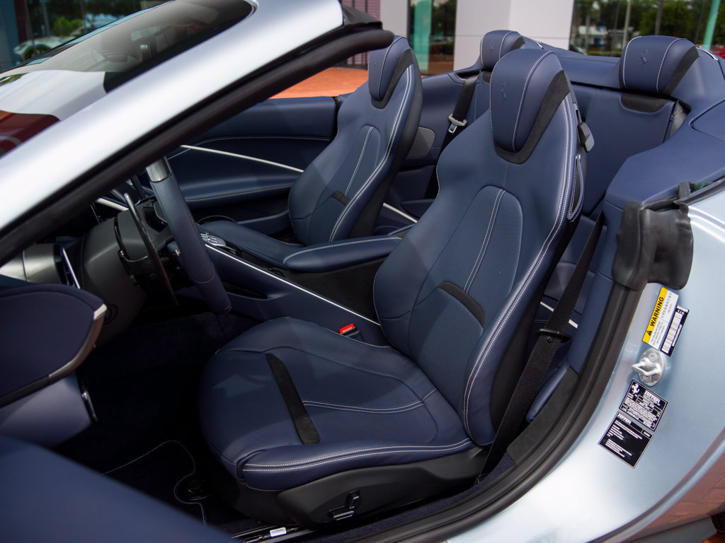 Certified 2026 Ferrari Roma Spider RWD image 15