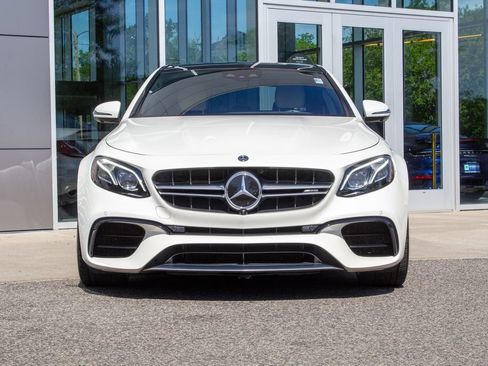 Used 2019 Mercedes-Benz E 63 AMG S w/ Driver Assistance Package image 2