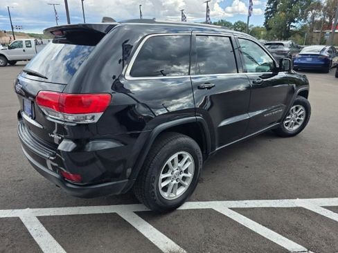 Used 2018 Jeep Grand Cherokee Laredo image 6