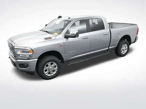 Used 2024 RAM 2500 Laramie image 19