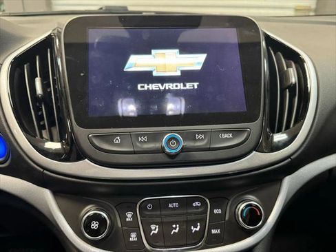 Used 2019 Chevrolet Volt LT image 19