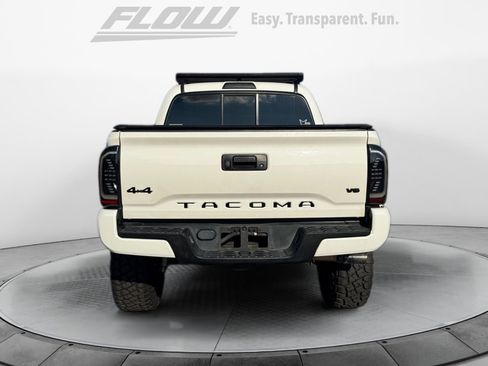 Used 2021 Toyota Tacoma SR w/ SR Convenience Package RWD image 6