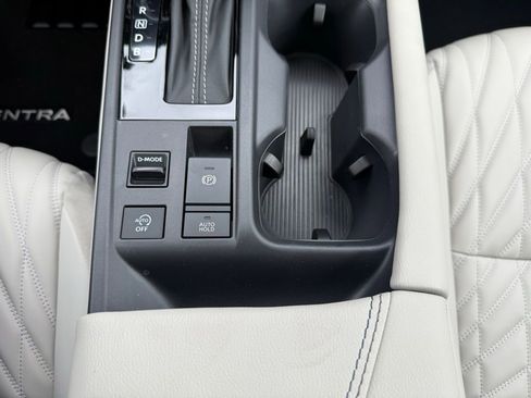 New 2026 Nissan Sentra SL w/ Floor Mat Package image 34