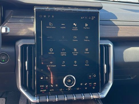 New 2026 GMC Acadia Denali image 17