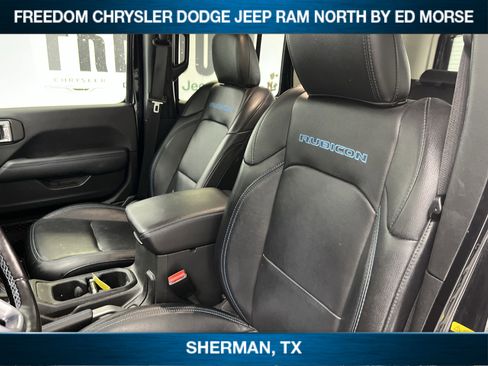 Used 2022 Jeep Wrangler Unlimited Rubicon 4xe w/ Cold Weather Group image 8