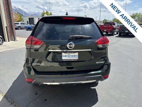 Used 2020 Nissan Rogue SV AWD/4WD image 6
