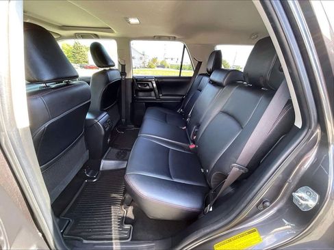 Used 2023 Toyota 4Runner TRD Off-Road Premium w/ Off Road Premium Plus Package AWD/4WD image 15
