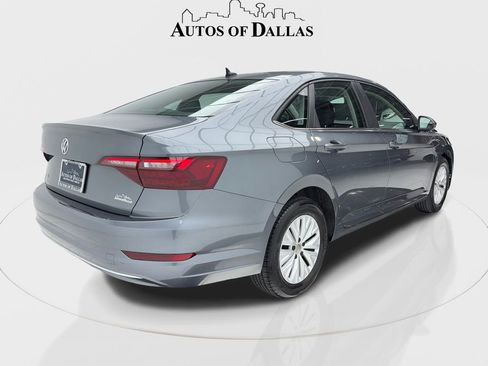 Used 2020 Volkswagen Jetta S image 9