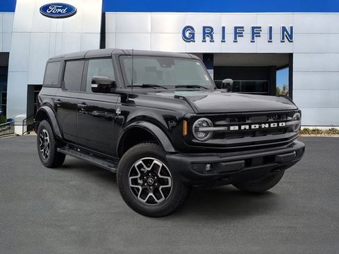 Used 2024 Ford Bronco Outer Banks image 1