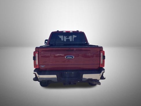 Used 2023 Ford F250 Lariat AWD/4WD image 2