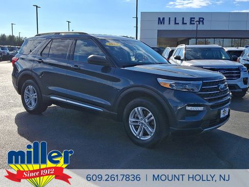 Used 2023 Ford Explorer XLT w/ Equipment Group 202A image 1