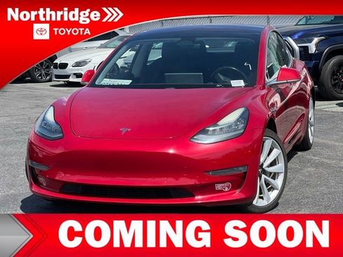 Used 2018 Tesla Model 3 Long Range image 3