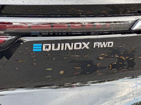 New 2026 Chevrolet Equinox EV LT image 25