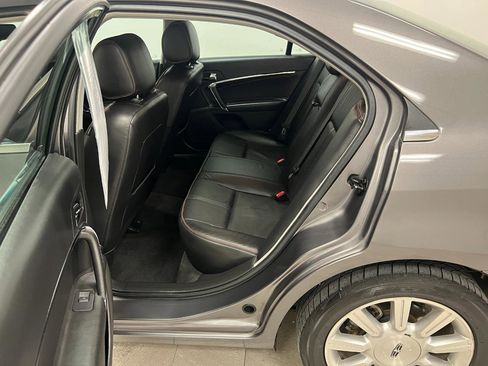 Used 2012 Lincoln MKZ image 27