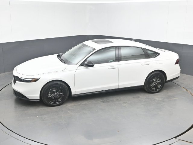 Certified 2025 Honda Accord SE image 34