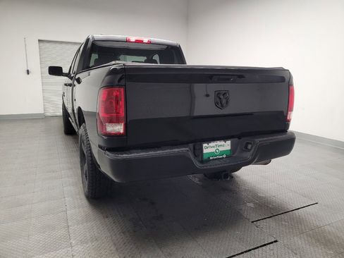 Used 2018 RAM 1500 Express w/ Black Ram 1500 Express Group image 6