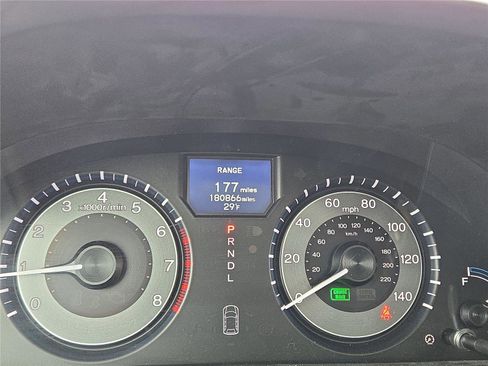 Used 2011 Honda Odyssey Touring image 3