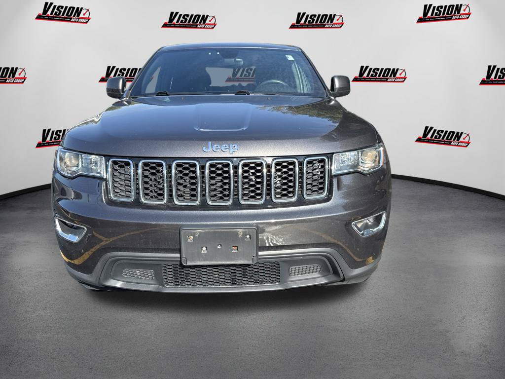 Used 2017 Jeep Grand Cherokee Laredo w/ Quick Order Package 23E AWD/4WD image 2