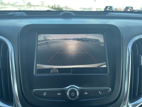 Used 2023 Chevrolet Equinox LT image 13