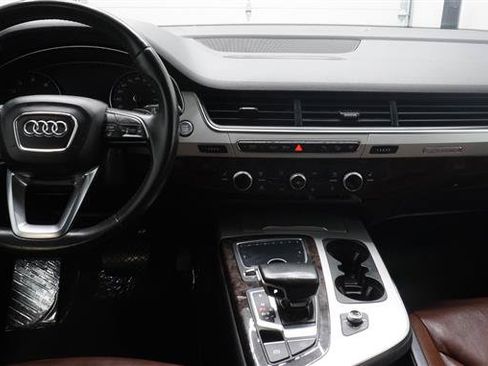 Used 2019 Audi Q7 2.0T Premium w/ Convenience Package AWD/4WD image 13