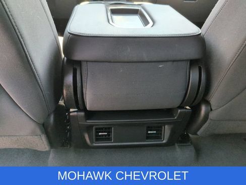 Used 2022 Chevrolet Silverado 1500 Custom AWD/4WD image 21