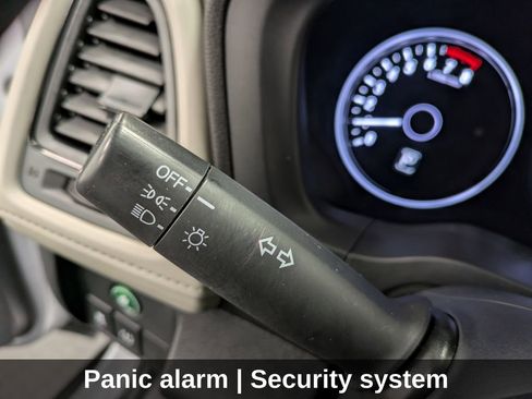 Certified 2021 Honda HR-V LX image 23