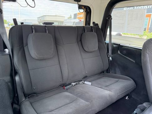 Used 2023 Jeep Wrangler Sport AWD/4WD image 26