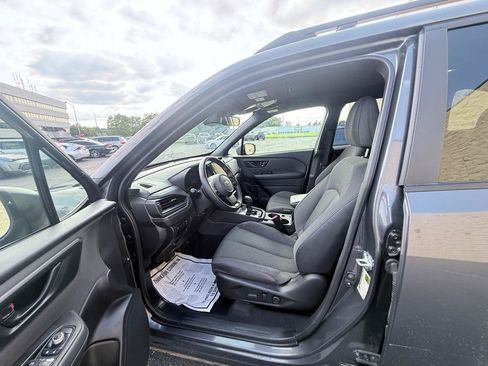 Used 2025 Subaru Forester Premium AWD/4WD image 10