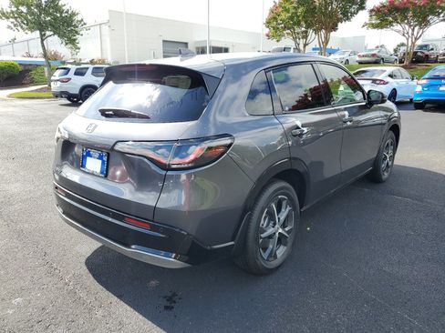 Used 2025 Honda HR-V EX-L image 9