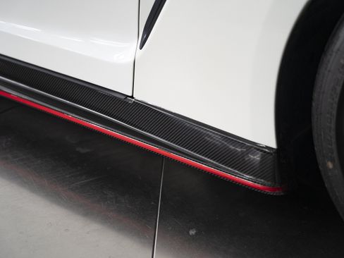 Used 2024 Nissan GT-R NISMO w/ Floor Mat Package AWD/4WD image 17