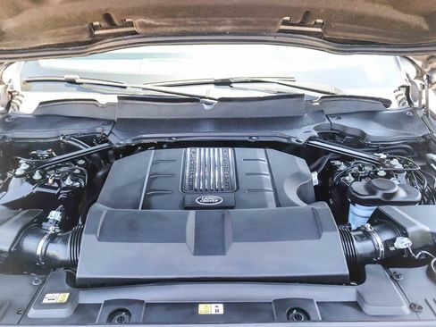 Used 2019 Land Rover Range Rover Sport Supercharged AWD/4WD image 28