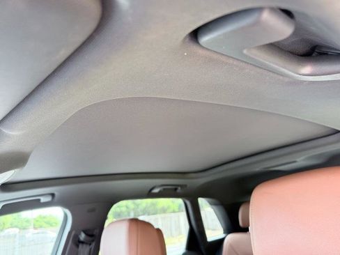 Used 2020 Audi Q3 2.0T Premium Plus w/ Premium Plus Package image 17