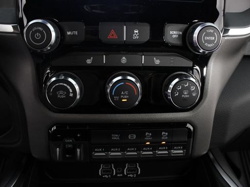 New 2026 RAM 2500 Big Horn AWD/4WD image 6