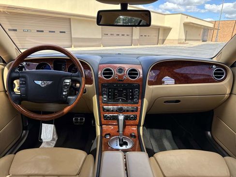 Used 2006 Bentley Flying Spur Flying Spur image 16
