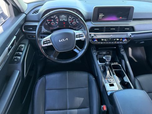 Certified 2022 Kia Telluride EX w/ EX Premium Package image 15