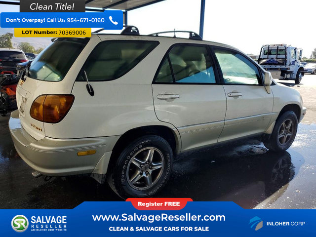 Used 1999 Lexus RX 300 4WD w/ Premium Pkg image 4