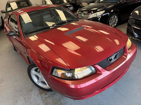Used 2000 Ford Mustang GT image 9