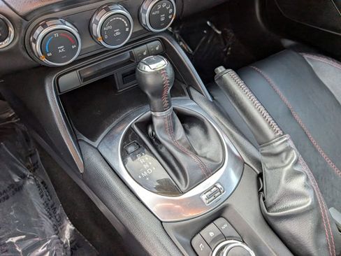 Used 2016 MAZDA MX-5 Miata Grand Touring image 14