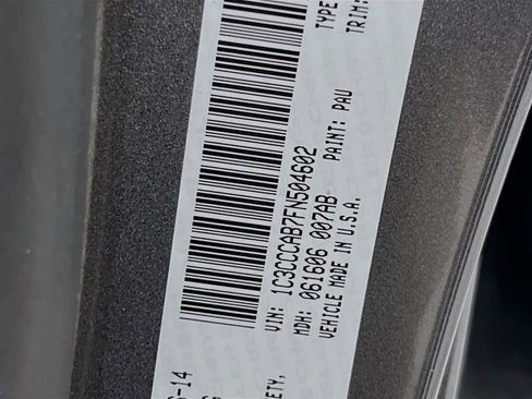 Used 2015 Chrysler 200 Limited w/ Convenience Group image 20