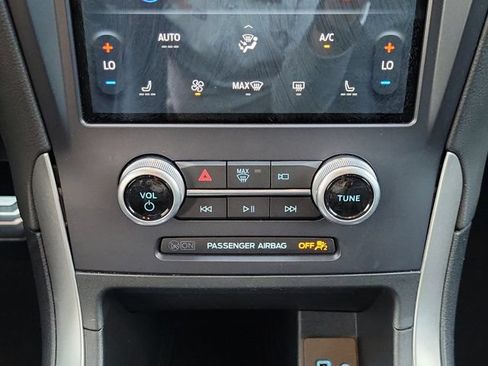 Used 2022 Ford Edge ST-Line AWD/4WD image 17