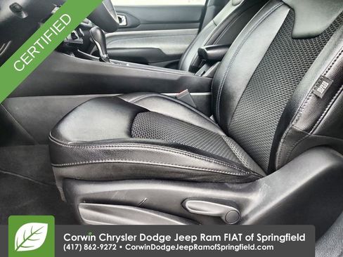 Used 2024 Jeep Compass Latitude image 20