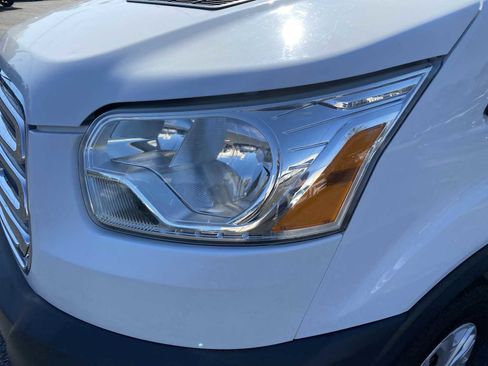 Used 2019 Ford Transit 350 XLT image 11