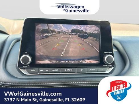 Used 2021 Nissan Rogue S AWD/4WD image 24